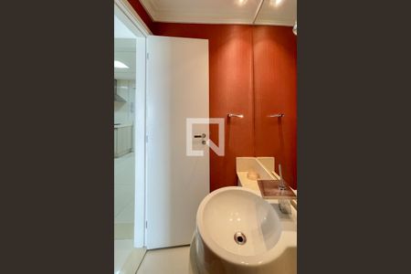 Apartamento para alugar com 242m², 4 quartos e 3 vagasLavabo 