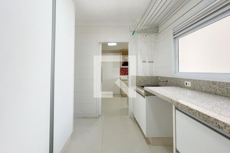 Apartamento para alugar com 242m², 4 quartos e 3 vagasÁrea de Serviço