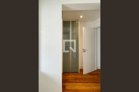 Apartamento para alugar com 242m², 4 quartos e 3 vagasSuíte 1