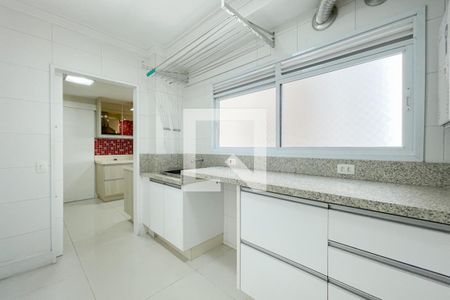 Apartamento para alugar com 242m², 4 quartos e 3 vagasÁrea de Serviço