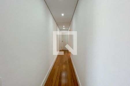 Apartamento para alugar com 242m², 4 quartos e 3 vagasAcesso - Quartos 