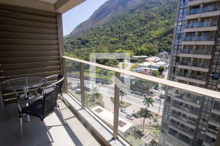 Varanda de kitnet/studio para alugar com 1 quarto, 48m² em Jacarepaguá, Rio de Janeiro