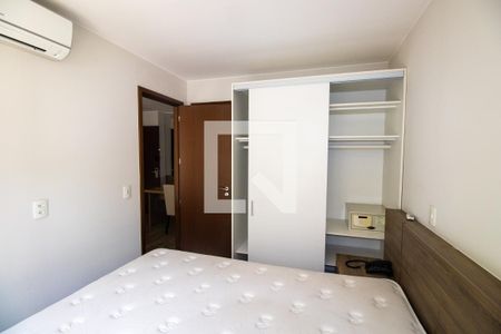 Quarto de kitnet/studio para alugar com 1 quarto, 48m² em Jacarepaguá, Rio de Janeiro