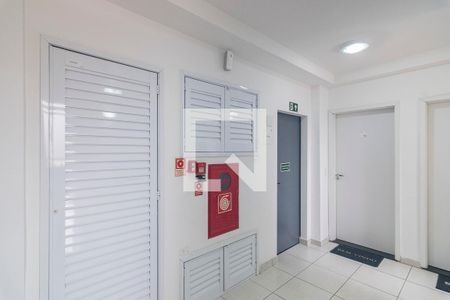 Apartamento à venda com 120m², 2 quartos e 1 vagaHall do Andar
