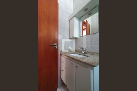 Apartamento à venda com 62m², 2 quartos e 1 vaga Apartamento à venda com 62m², 2 quartos e 1 vagaBanheiro Social