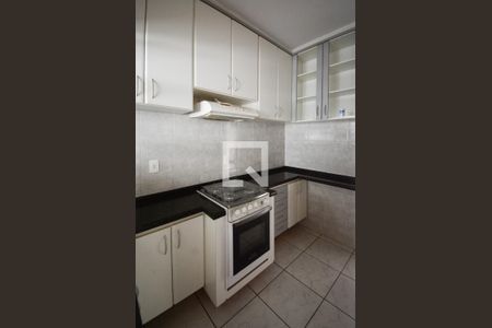 Apartamento à venda com 62m², 2 quartos e 1 vaga Apartamento à venda com 62m², 2 quartos e 1 vagaCozinha