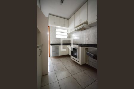 Apartamento à venda com 62m², 2 quartos e 1 vaga Apartamento à venda com 62m², 2 quartos e 1 vagaCozinha