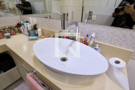 Apartamento para alugar com 130m², 3 quartos e 2 vagasSuíte 2