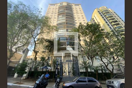 Apartamento para alugar com 130m², 3 quartos e 2 vagasFachada