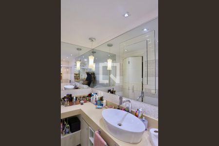 Apartamento para alugar com 130m², 3 quartos e 2 vagasBanheiro