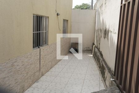 Casa à venda com 270m², 4 quartos e 1 vaga Casa à venda com 270m², 4 quartos e 1 vagaÁrea comum