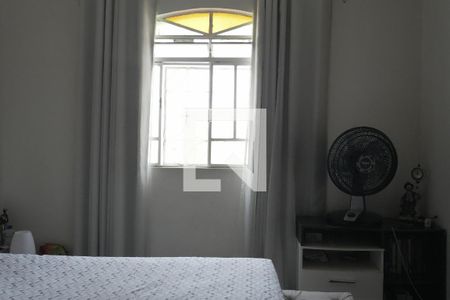 Casa à venda com 270m², 4 quartos e 1 vaga Casa à venda com 270m², 4 quartos e 1 vagaSuíte