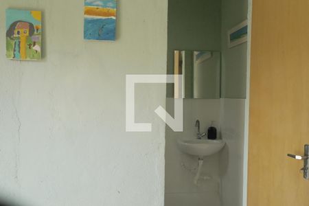 Casa à venda com 270m², 4 quartos e 1 vaga Casa à venda com 270m², 4 quartos e 1 vagaDispensa