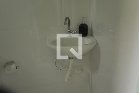 Casa à venda com 270m², 4 quartos e 1 vaga Casa à venda com 270m², 4 quartos e 1 vagaBanheiro/Suíte