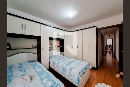 Casa à venda com 168m², 3 quartos e 4 vagasQuarto 3