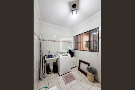 Casa à venda com 168m², 3 quartos e 4 vagasÁrea de Serviço