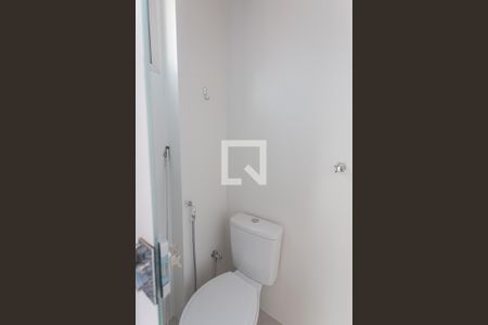 Apartamento para alugar com 70m², 2 quartos e 1 vaga Apartamento para alugar com 70m², 2 quartos e 1 vagaBanheiro de Serviço