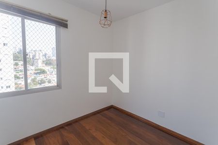 Quarto 1 de apartamento para alugar com 2 quartos, 70m² em Vila Paris, Belo Horizonte