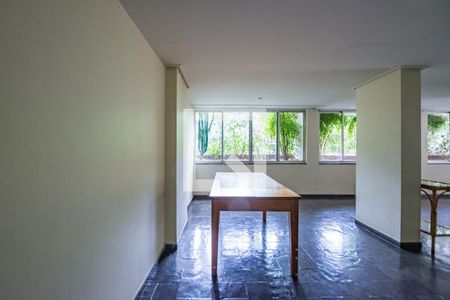 Apartamento para alugar com 70m², 2 quartos e 1 vaga Apartamento para alugar com 70m², 2 quartos e 1 vagaSalão de Festas