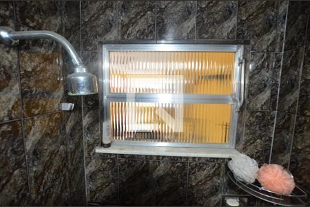 Casa à venda com 430m², 2 quartos e 2 vagasBanheiro da Suite