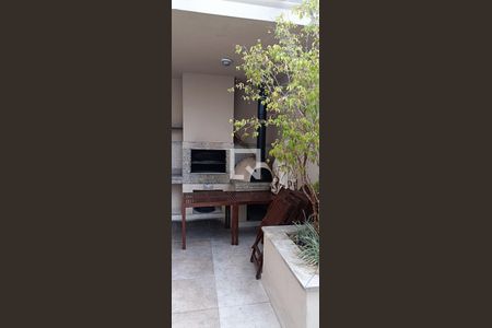 Apartamento à venda com 53m², 2 quartos e 1 vaga Apartamento à venda com 53m², 2 quartos e 1 vagaÁrea comum - Churrasqueira