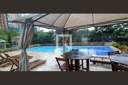 Apartamento à venda com 53m², 2 quartos e 1 vaga Apartamento à venda com 53m², 2 quartos e 1 vagaÁrea comum - Piscina