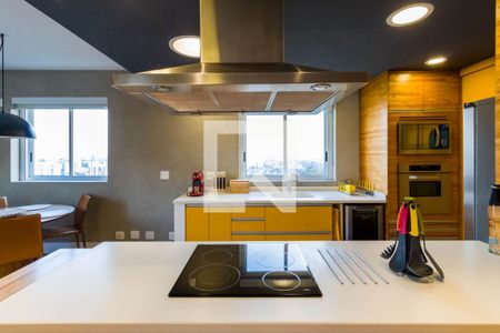 Apartamento para alugar com 170m², 2 quartos e 3 vagas Apartamento para alugar com 170m², 2 quartos e 3 vagasCozinha