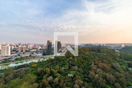 Apartamento para alugar com 170m², 2 quartos e 3 vagas Apartamento para alugar com 170m², 2 quartos e 3 vagasCozinha