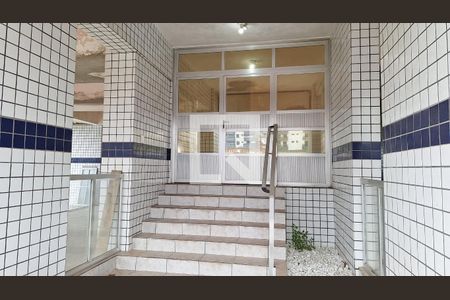 Apartamento para alugar com 84m², 4 quartos e sem vagaEntrada