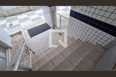 Apartamento para alugar com 84m², 4 quartos e sem vagaEscada