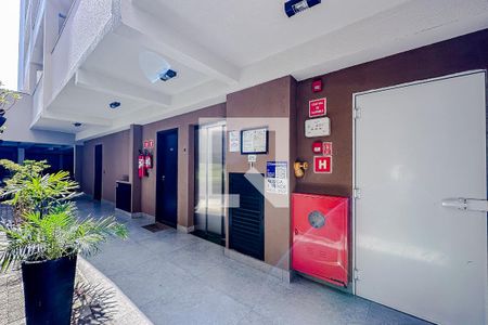 Área comum - Plaquinha de apartamento para alugar com 2 quartos, 43m² em Quarta Parada, São Paulo