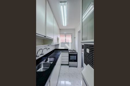 Apartamento para alugar com 72m², 2 quartos e 1 vagaCozinha