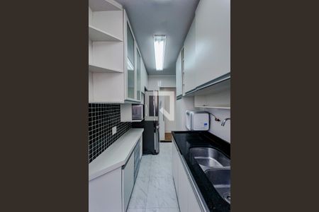 Apartamento para alugar com 72m², 2 quartos e 1 vagaCozinha