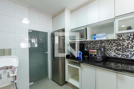 Casa de condomínio à venda com 174m², 3 quartos e 2 vagas Casa de condomínio à venda com 174m², 3 quartos e 2 vagasCozinha