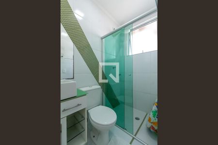 Casa de condomínio à venda com 174m², 3 quartos e 2 vagas Casa de condomínio à venda com 174m², 3 quartos e 2 vagasBanheiro Social