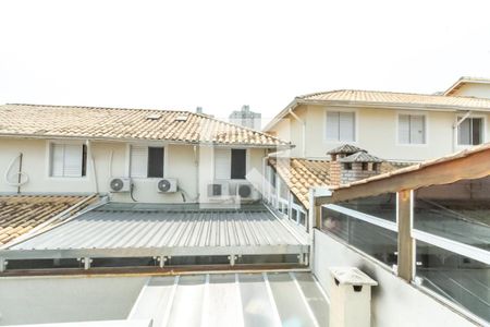 Casa de condomínio à venda com 174m², 3 quartos e 2 vagas Casa de condomínio à venda com 174m², 3 quartos e 2 vagasVista da Suíte