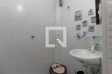 Casa à venda com 116m², 2 quartos e 1 vagaLavabo