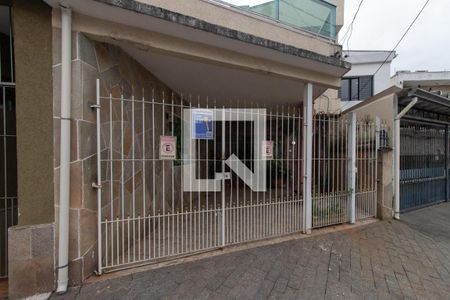 Casa à venda com 116m², 2 quartos e 1 vagaFachada