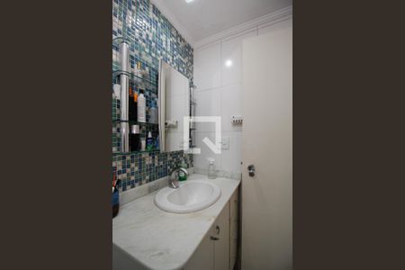 Apartamento à venda com 130m², 3 quartos e 1 vagaBanheiro da Suíte