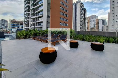 Studio para alugar com 19m², 1 quarto e sem vagaPiscina