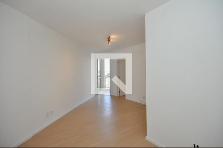 Apartamento à venda com 55m², 2 quartos e 1 vaga Apartamento à venda com 55m², 2 quartos e 1 vagaSala