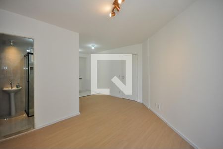 Apartamento à venda com 55m², 2 quartos e 1 vaga Apartamento à venda com 55m², 2 quartos e 1 vagaSala