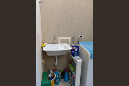 Casa de condomínio à venda com 72m², 2 quartos e 1 vaga Casa de condomínio à venda com 72m², 2 quartos e 1 vagaLavanderia