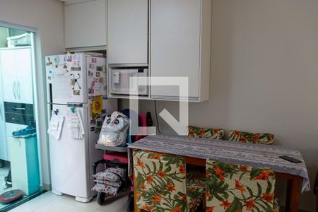 Casa de condomínio à venda com 72m², 2 quartos e 1 vaga Casa de condomínio à venda com 72m², 2 quartos e 1 vagaCozinha