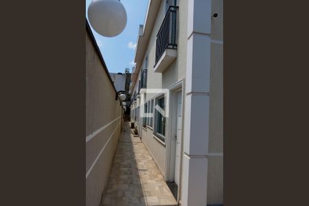 Casa de condomínio à venda com 72m², 2 quartos e 1 vaga Casa de condomínio à venda com 72m², 2 quartos e 1 vagaCorredor