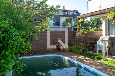 Casa de condomínio à venda com 95m², 3 quartos e sem vagaÁrea comum