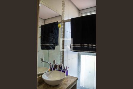 Casa de condomínio à venda com 95m², 3 quartos e sem vagaBanheiro - Quarto 3