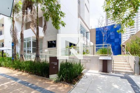 Apartamento para alugar com 65m², 2 quartos e 1 vagaFachada