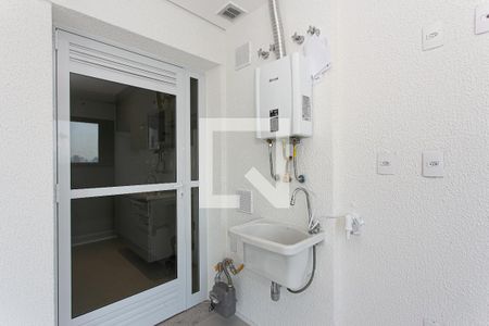 Apartamento para alugar com 65m², 2 quartos e 1 vagaÁrea de Serviço