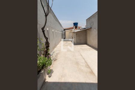 Casa à venda com 160m², 1 quarto e 2 vagas Casa à venda com 160m², 1 quarto e 2 vagasQuintal